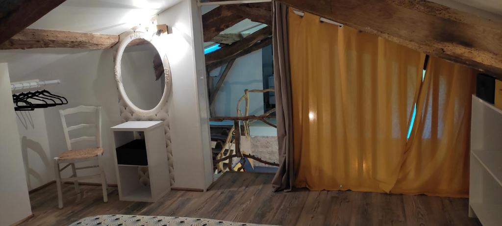 chambre_saint_antonin_noble_val_1